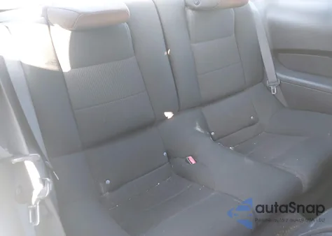 2011 Ford Mustang V6 z USA, uszkodzony, nr VIN 1ZVBP8AM9B5103876